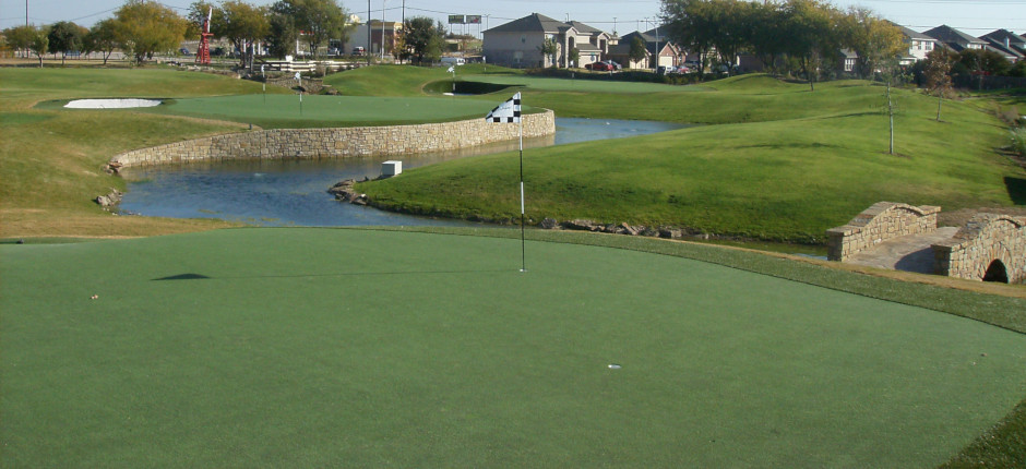 /corporate/images/Nike Golf 940x430.jpg